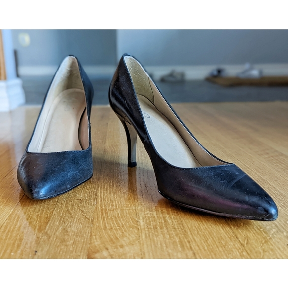 Black heels - Picture 4 of 4